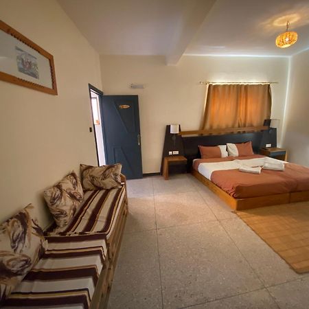 Adventurekeys Surf Yoga Cowork Bed and Breakfast Taghazout Eksteriør billede