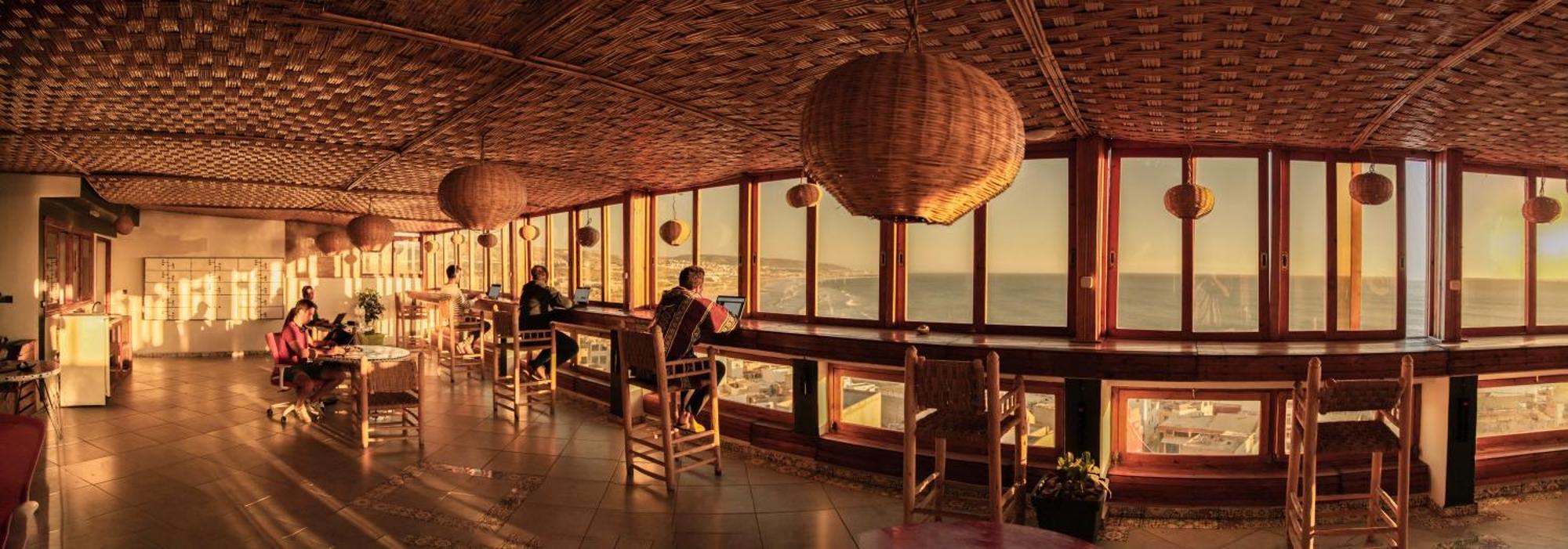 Adventurekeys Surf Yoga Cowork Bed and Breakfast Taghazout Eksteriør billede