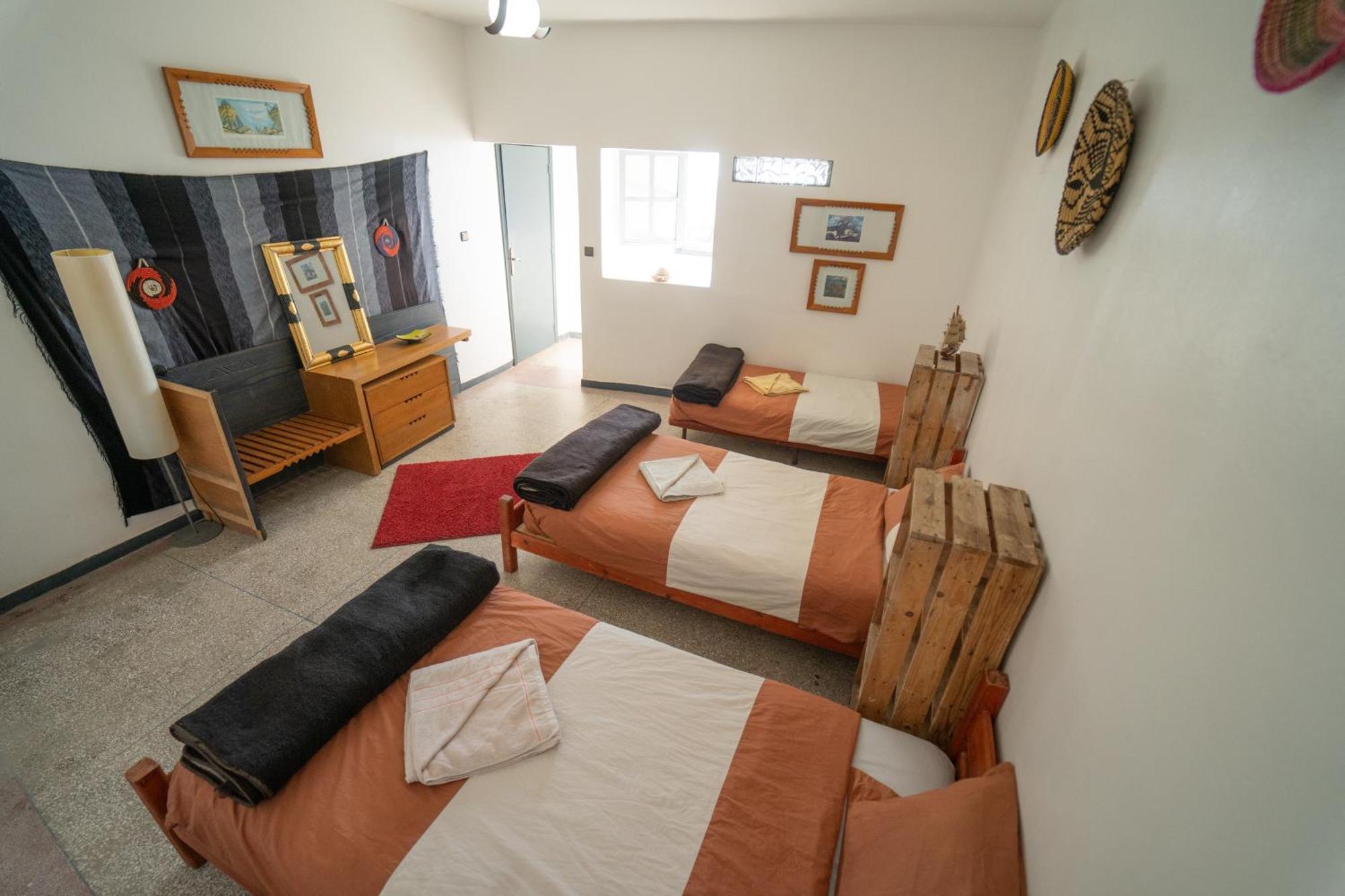 Adventurekeys Surf Yoga Cowork Bed and Breakfast Taghazout Eksteriør billede