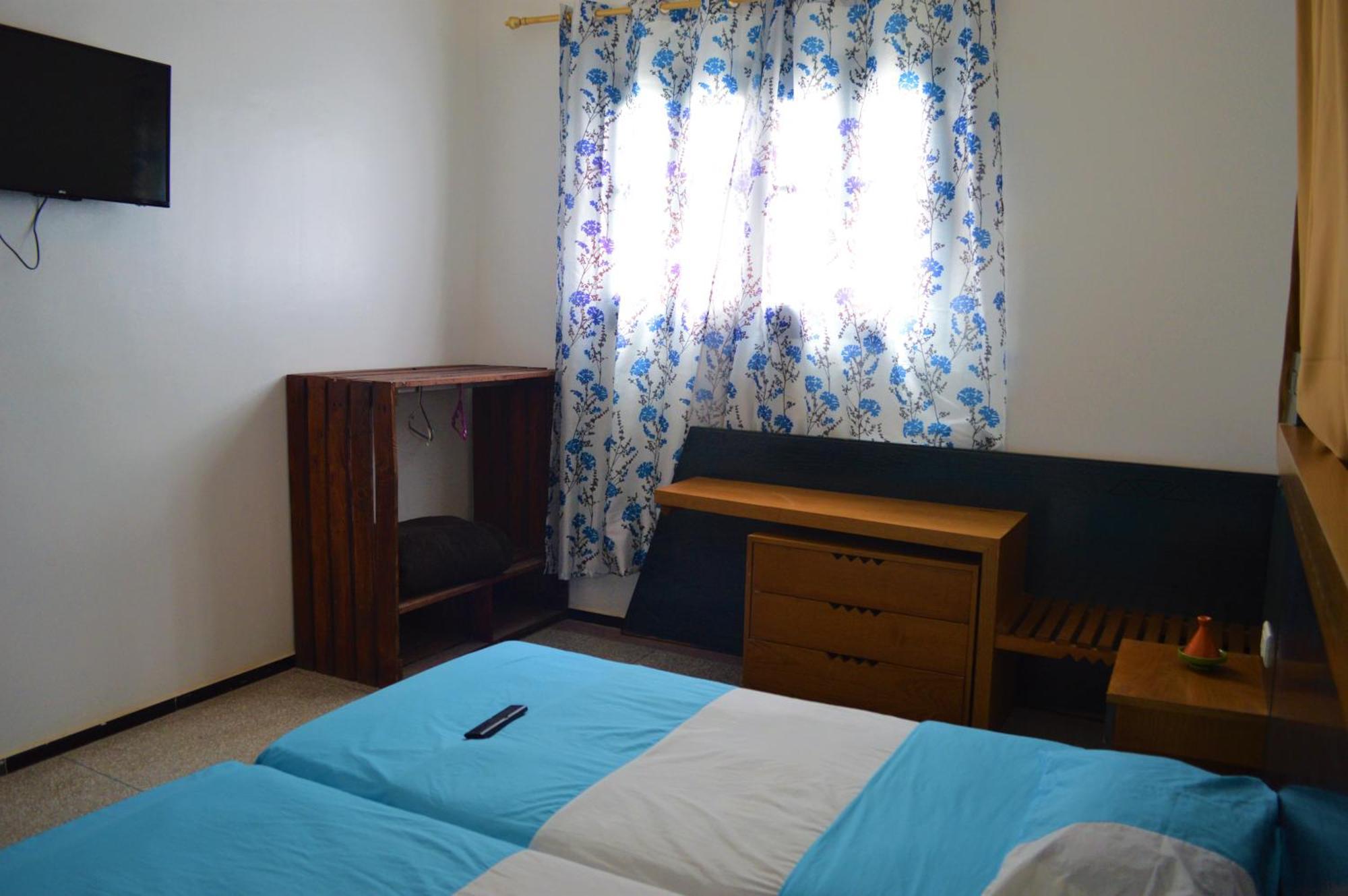 Adventurekeys Surf Yoga Cowork Bed and Breakfast Taghazout Eksteriør billede