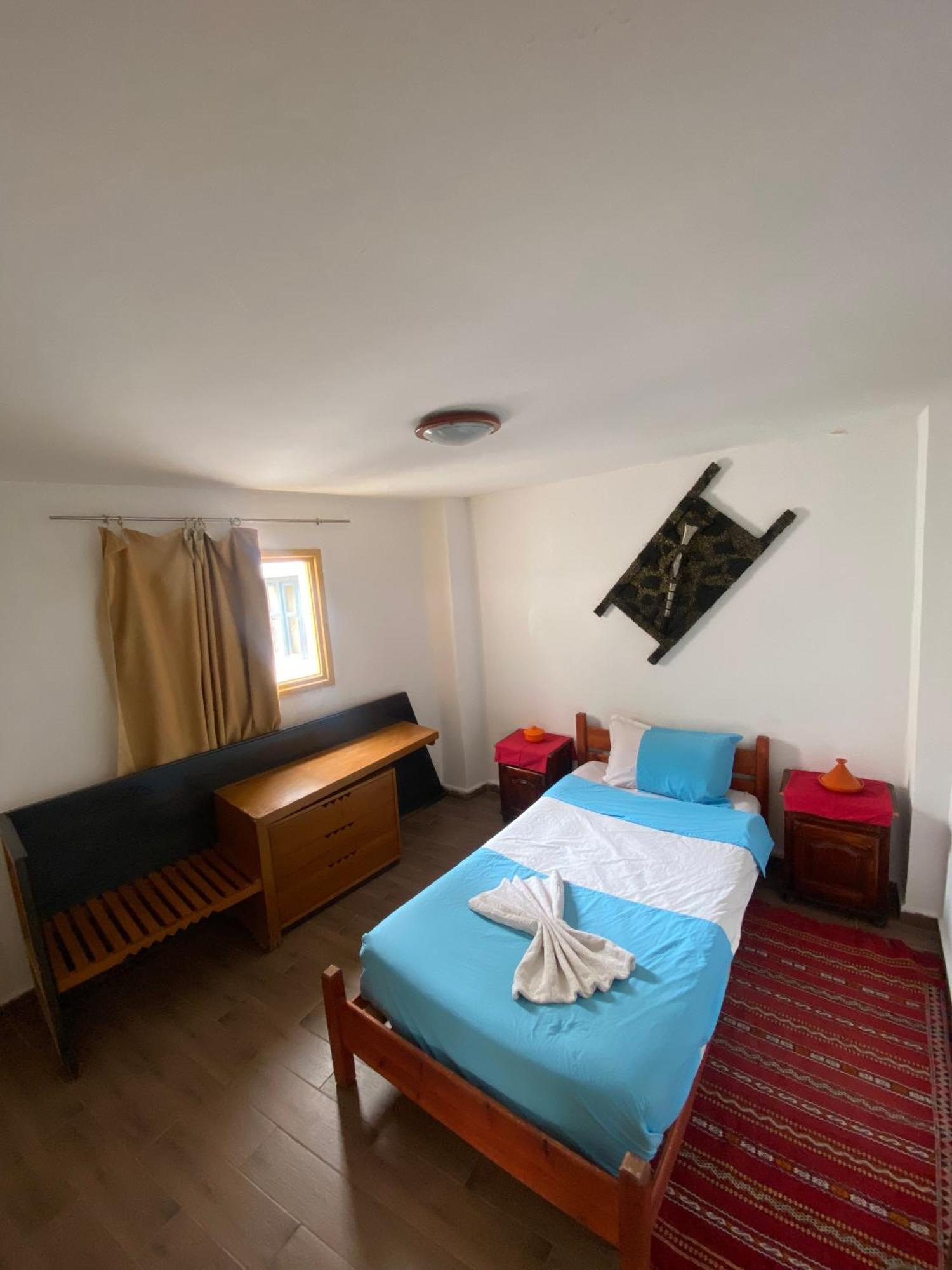 Adventurekeys Surf Yoga Cowork Bed and Breakfast Taghazout Eksteriør billede