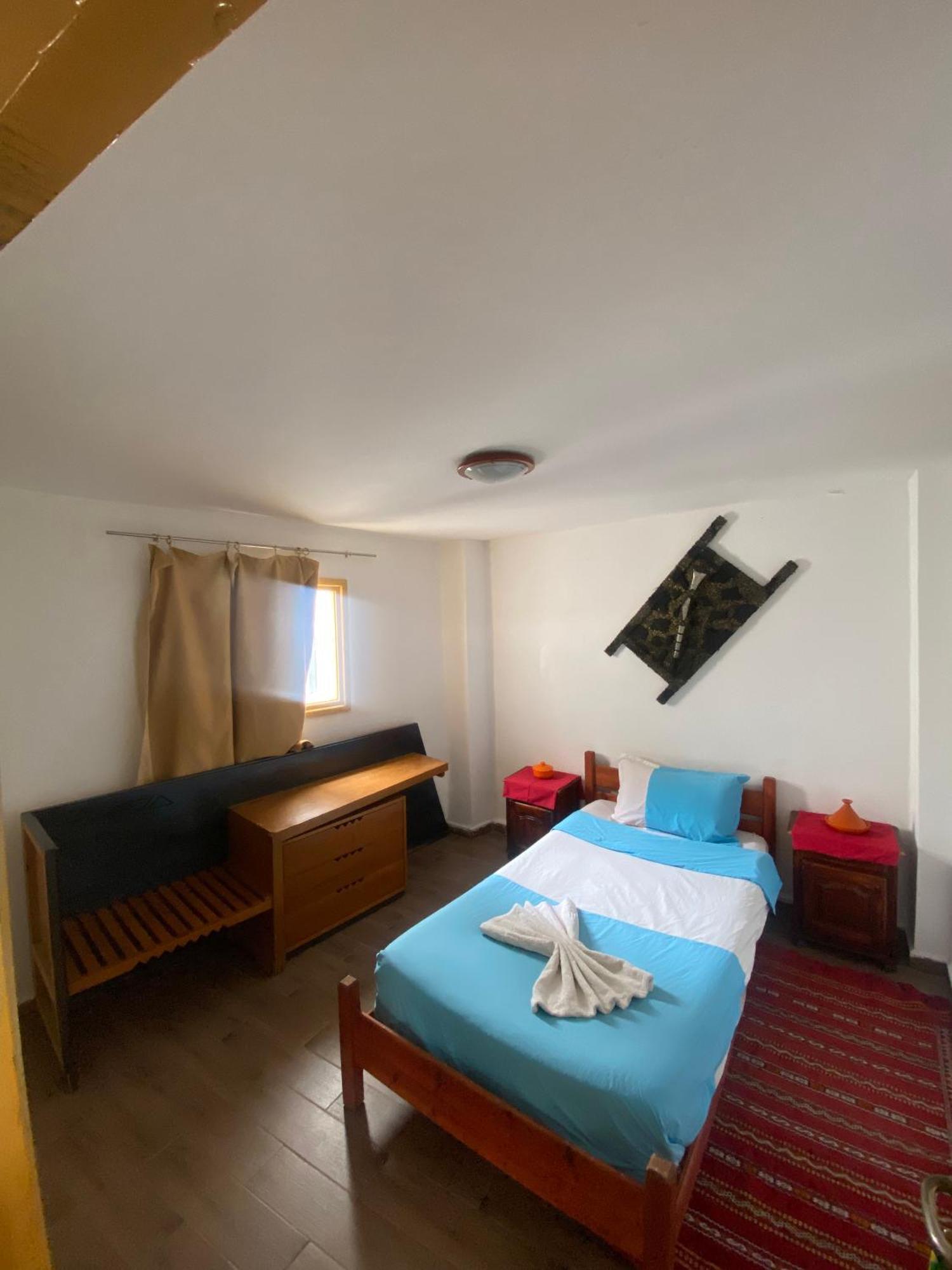 Adventurekeys Surf Yoga Cowork Bed and Breakfast Taghazout Eksteriør billede