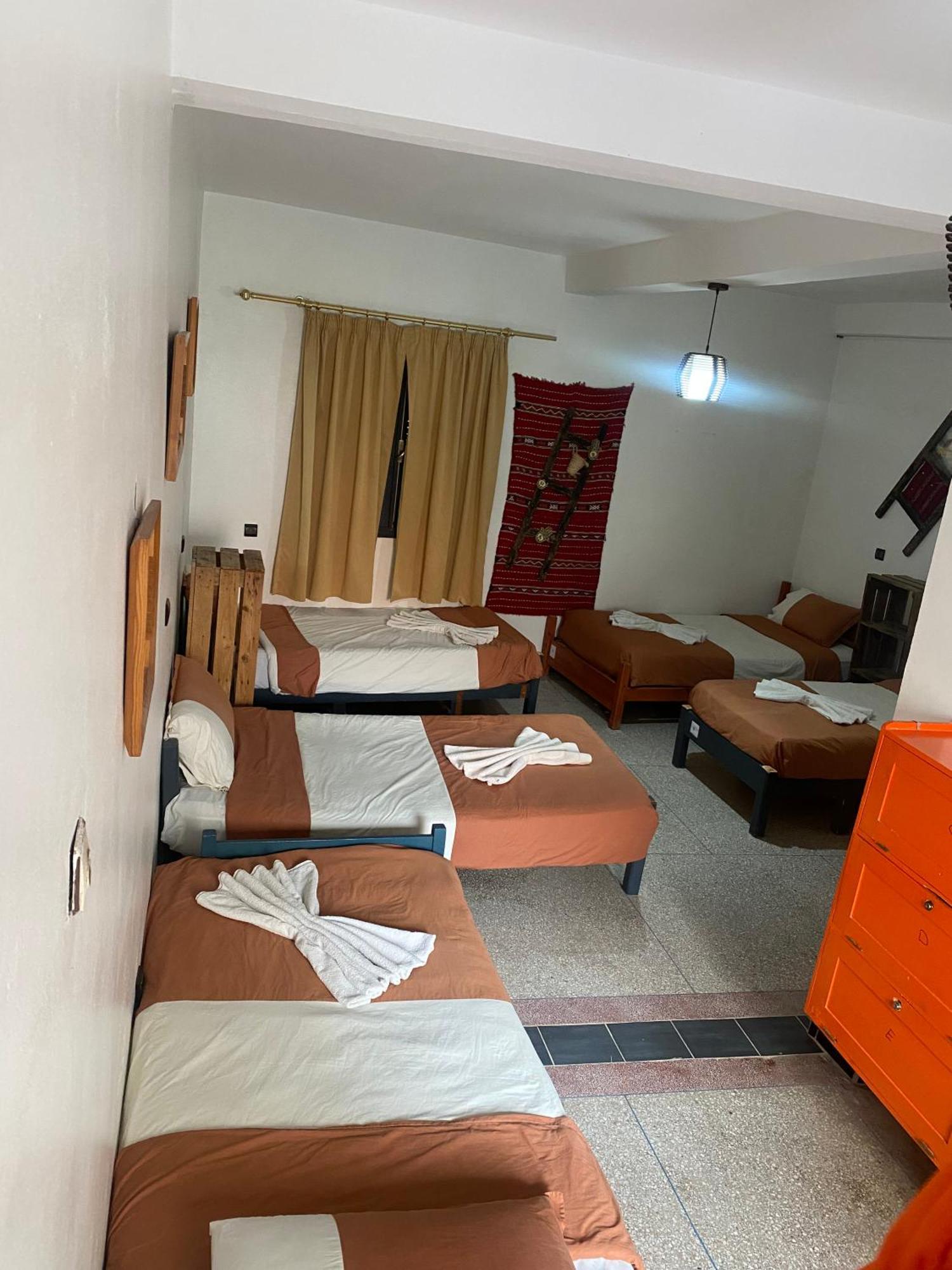 Adventurekeys Surf Yoga Cowork Bed and Breakfast Taghazout Eksteriør billede