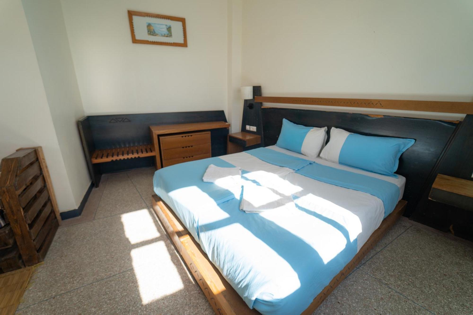 Adventurekeys Surf Yoga Cowork Bed and Breakfast Taghazout Eksteriør billede